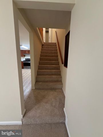 1012 QUEEN ST, Alexandria, VA 22314