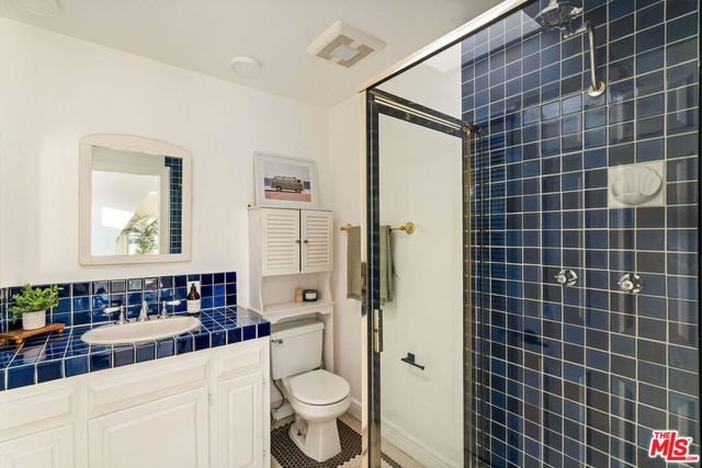 2622 2nd Street 2, Santa Monica, CA 90405