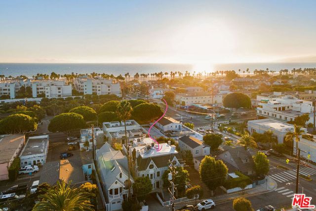 2622 2nd Street 2, Santa Monica, CA 90405