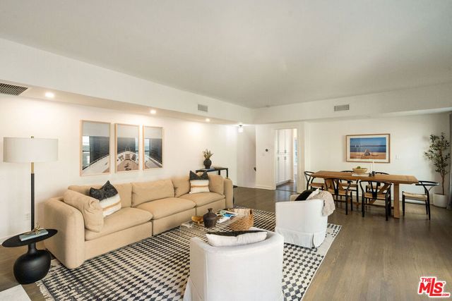 2622 2nd Street 2, Santa Monica, CA 90405