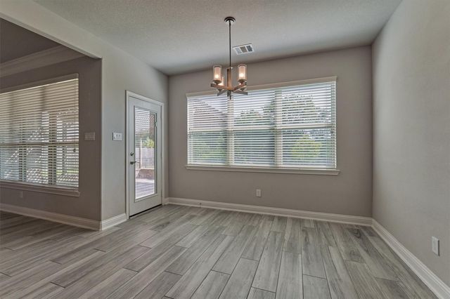 180 Racetrack Lane, Montgomery, TX 77356