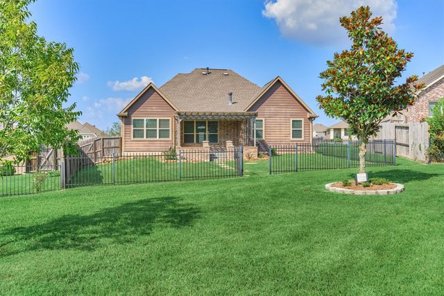 180 Racetrack Lane, Montgomery, TX 77356