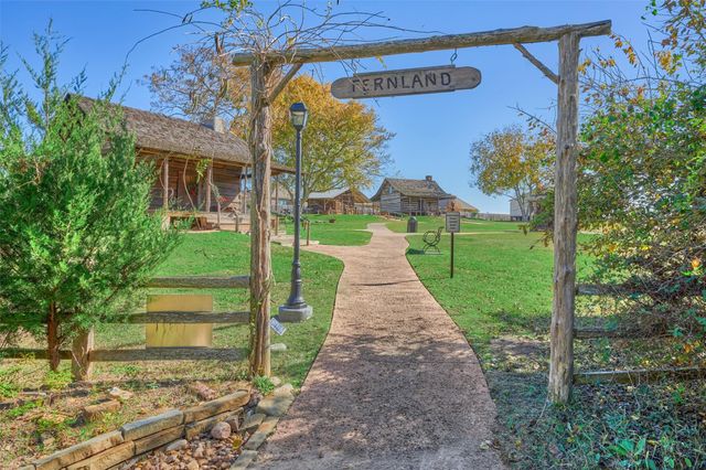 180 Racetrack Lane, Montgomery, TX 77356