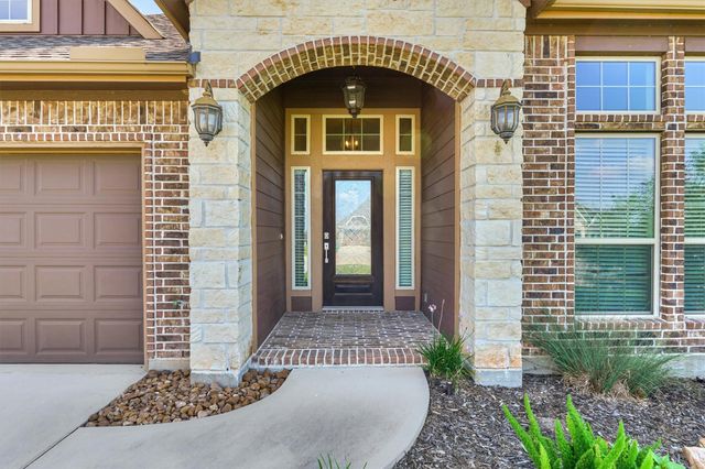 180 Racetrack Lane, Montgomery, TX 77356
