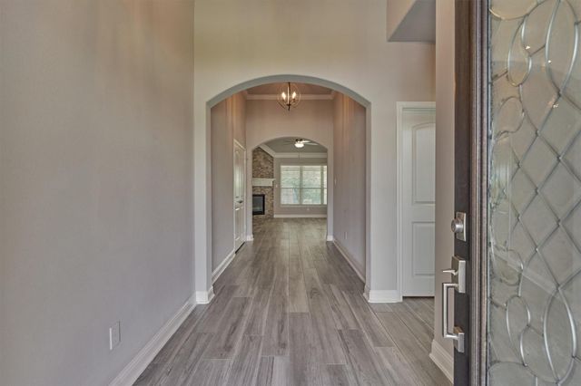 180 Racetrack Lane, Montgomery, TX 77356