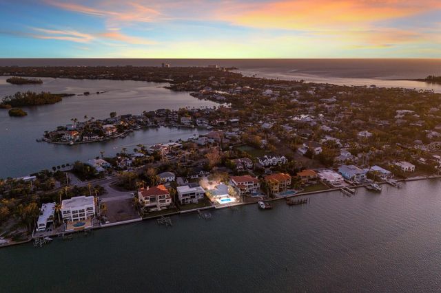 843 NORSOTA WAY, Sarasota, FL 34242