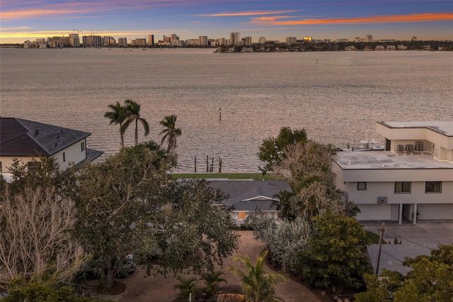 843 NORSOTA WAY, Sarasota, FL 34242