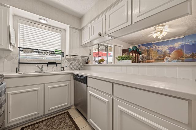 14769 Perthshire Road, Houston, TX 77079