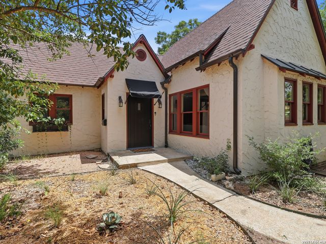 218 NORTH DR, San Antonio, TX 78201