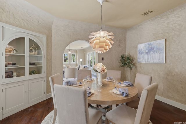 218 NORTH DR, San Antonio, TX 78201