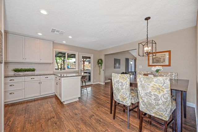 1981 Sweet Valley Rd, El Dorado Hills, CA 95762