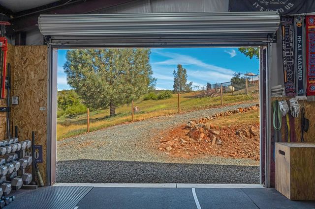 1981 Sweet Valley Rd, El Dorado Hills, CA 95762