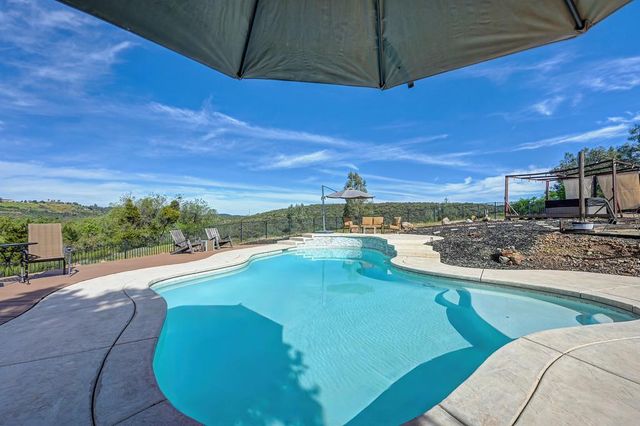 1981 Sweet Valley Rd, El Dorado Hills, CA 95762
