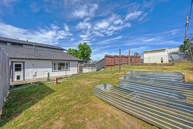 1981 Sweet Valley Rd, El Dorado Hills, CA 95762