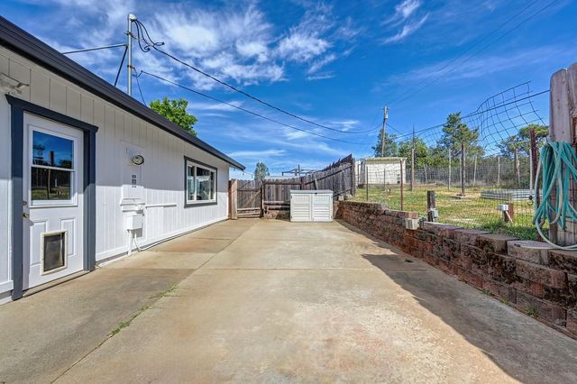 1981 Sweet Valley Rd, El Dorado Hills, CA 95762