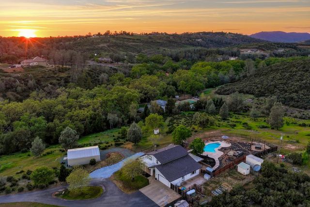 1981 Sweet Valley Rd, El Dorado Hills, CA 95762