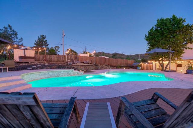 1981 Sweet Valley Rd, El Dorado Hills, CA 95762