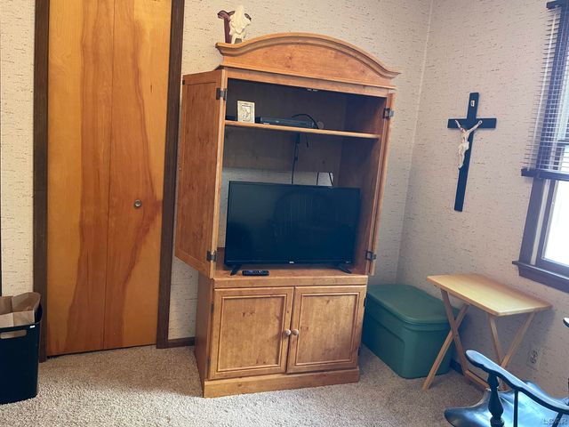 404 Mills Road, Saline, MI 48176