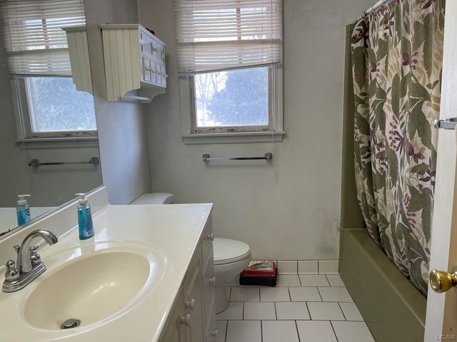 404 Mills Road, Saline, MI 48176