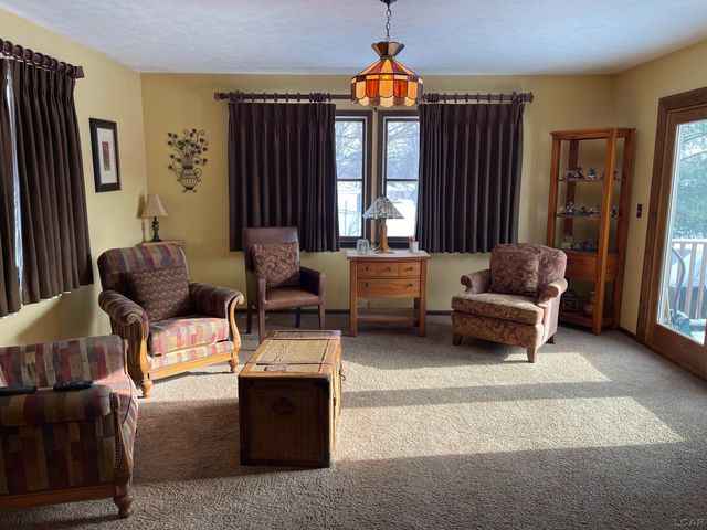 404 Mills Road, Saline, MI 48176