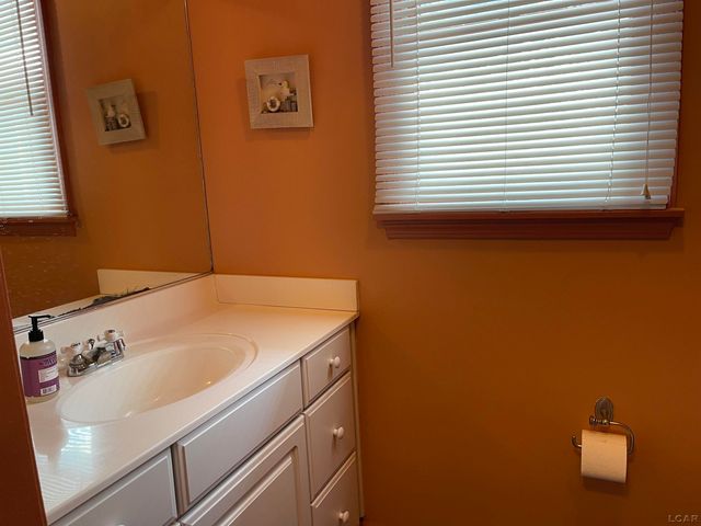 404 Mills Road, Saline, MI 48176