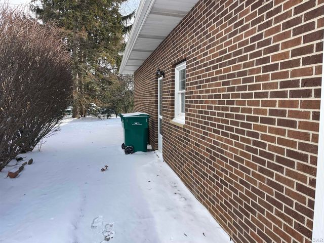 404 Mills Road, Saline, MI 48176