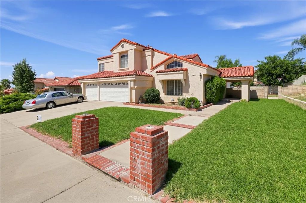 28632 Golden Oak, Highland, CA 92346