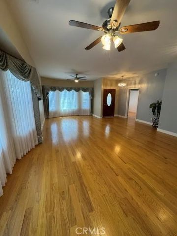 717 E 27th, Los Angeles, CA 90011