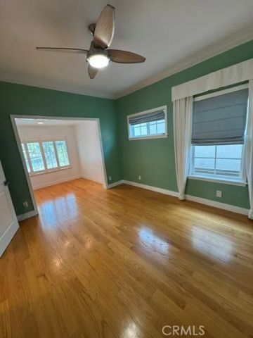 717 E 27th, Los Angeles, CA 90011