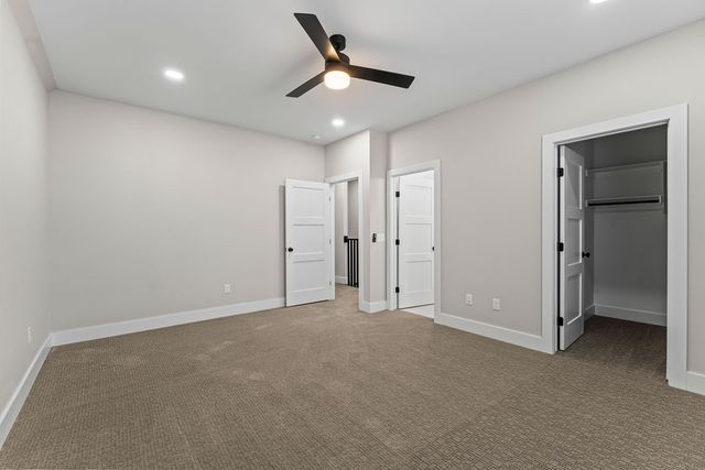 3505 Radiance Avenue, Bentonville, AR 72713