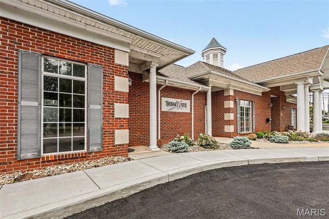29 Kassebaum Lane 106, St Louis, MO 63129