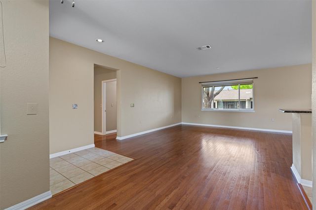 113 Coreopsis WAY, Georgetown, TX 78633