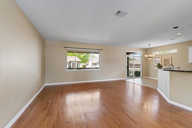 113 Coreopsis WAY, Georgetown, TX 78633