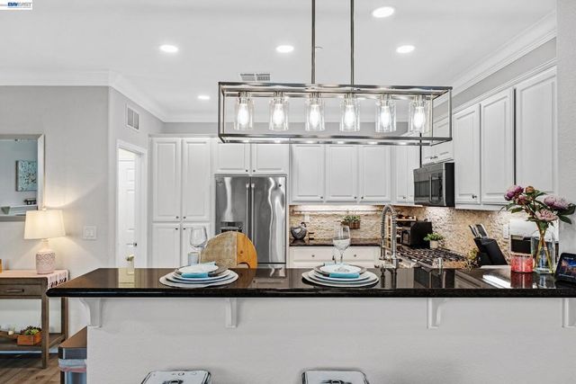 2608 2608 Intrigue Ln, Brentwood, CA 94513