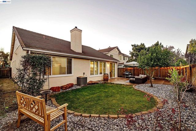 2608 2608 Intrigue Ln, Brentwood, CA 94513