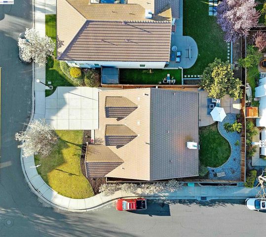 2608 2608 Intrigue Ln, Brentwood, CA 94513