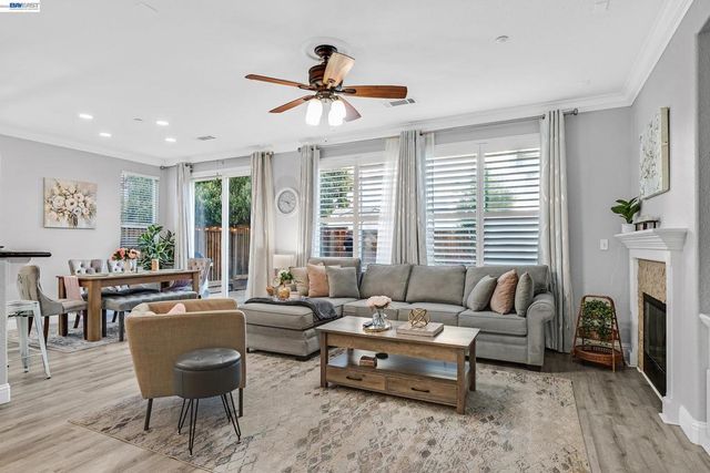 2608 2608 Intrigue Ln, Brentwood, CA 94513