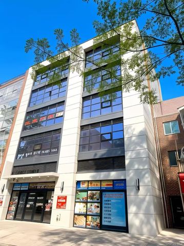 133-20 41st Road 5B, Flushing, NY 11355