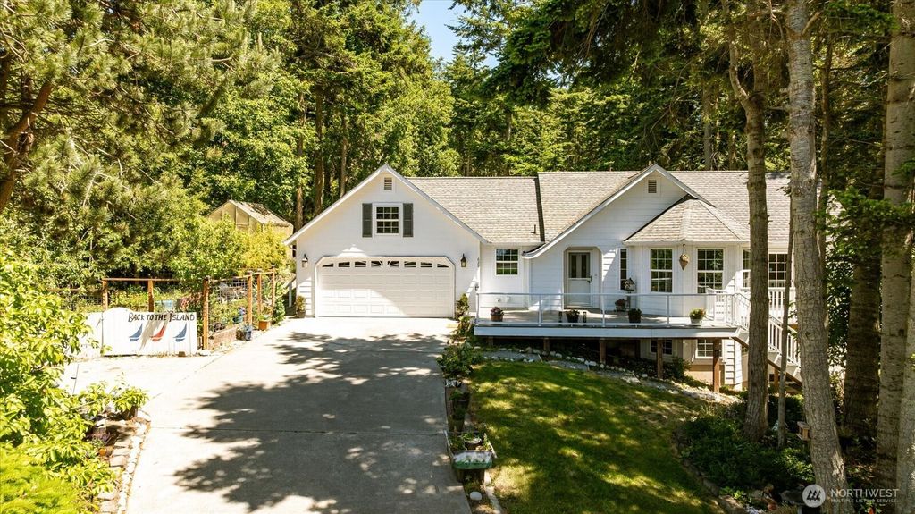 620 Coronado Avenue, Coupeville, WA 98239