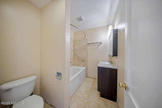 320 E 7th Street, Lordsburg, NM 88045