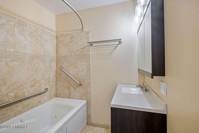 320 E 7th Street, Lordsburg, NM 88045