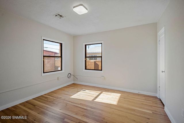 320 E 7th Street, Lordsburg, NM 88045