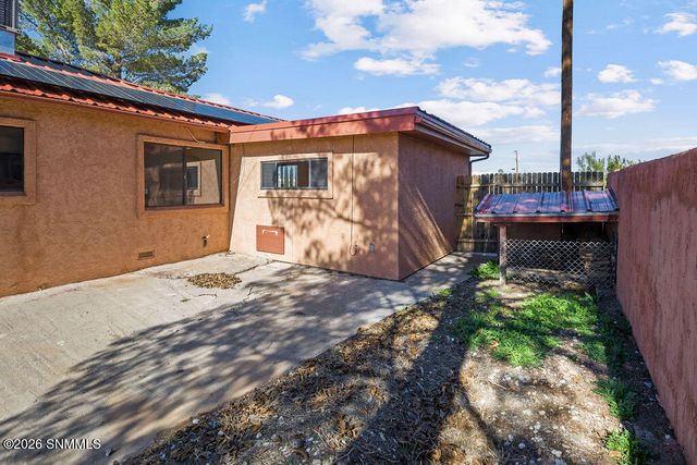 320 E 7th Street, Lordsburg, NM 88045