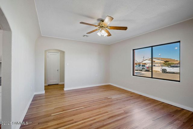 320 E 7th Street, Lordsburg, NM 88045