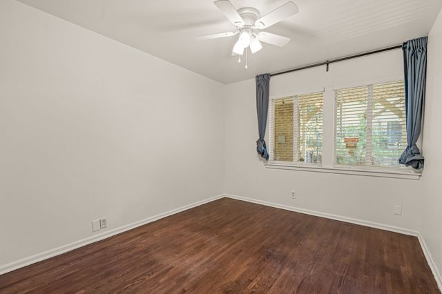 4509 Donnelly Avenue, Fort Worth, TX 76107