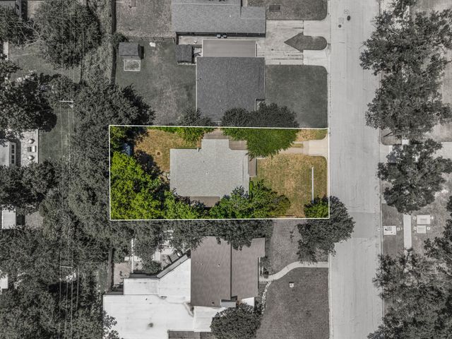 4509 Donnelly Avenue, Fort Worth, TX 76107