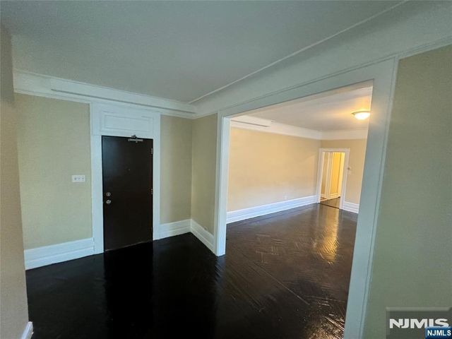 41 Columbia Avenue 2, Newark, NJ 07106