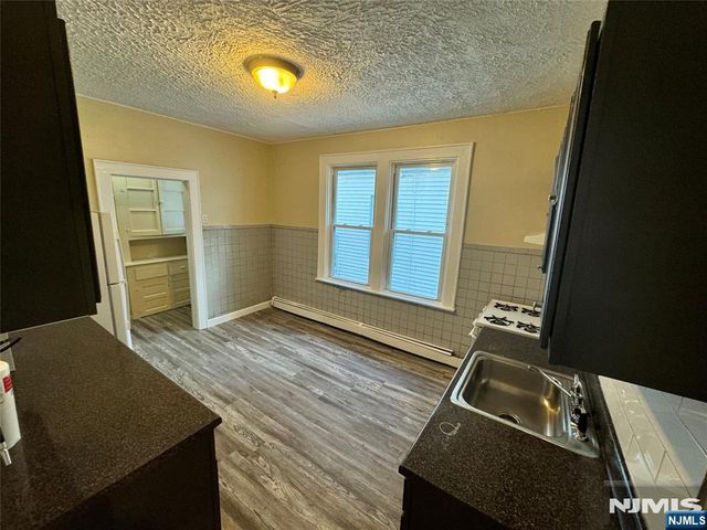 41 Columbia Avenue 2, Newark, NJ 07106