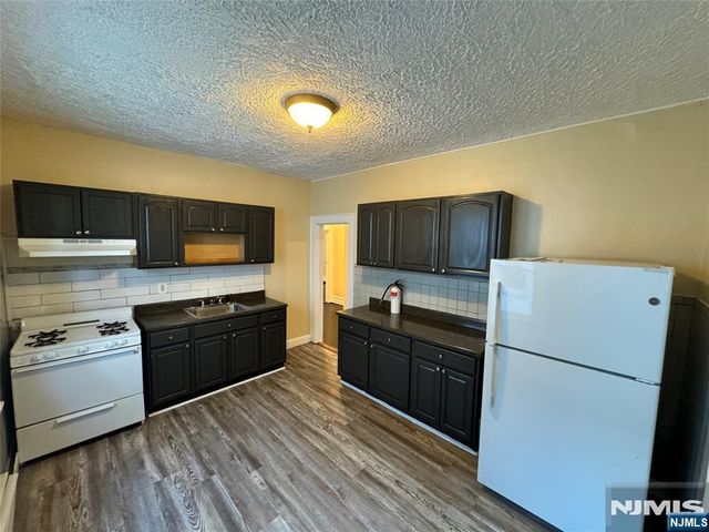 41 Columbia Avenue 2, Newark, NJ 07106