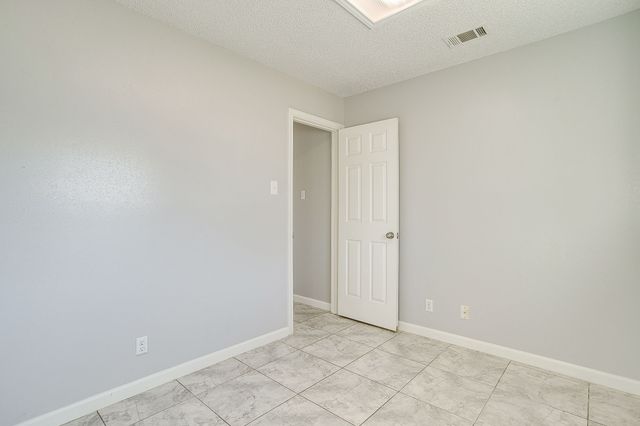 407 Llano Court, Weatherford, TX 76087